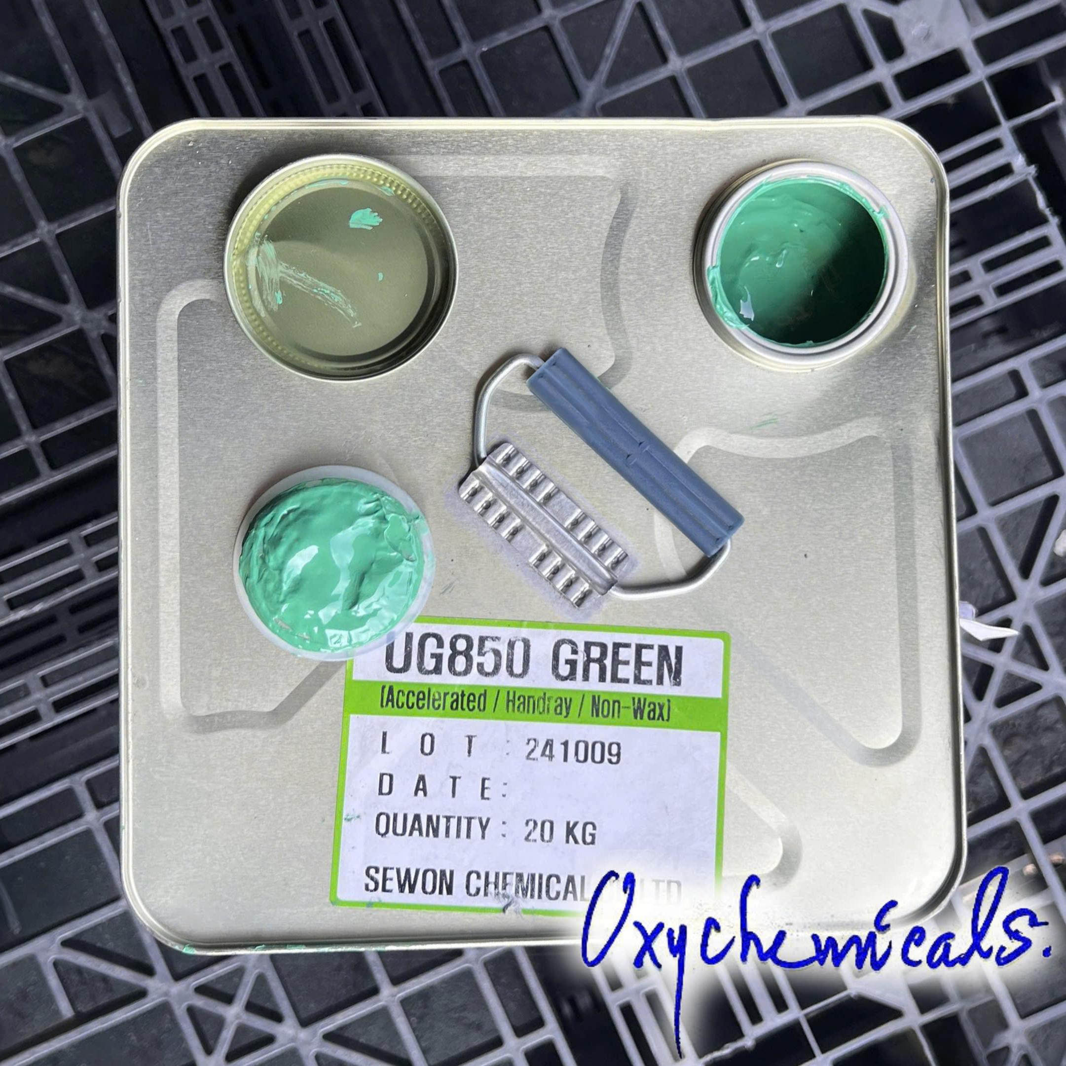 thung-UG850-1